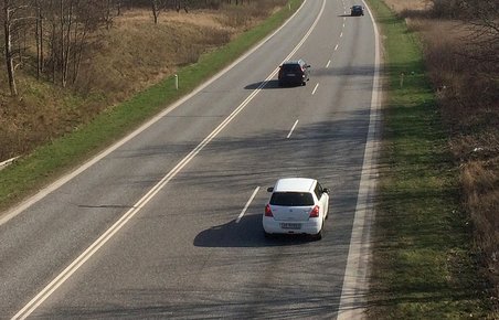 Hillerødmotorvejen er i dag en 2+1-vej på en stor del af strækningen.