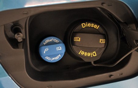 Den nye VW Touran har SCR med Adblue. Nu skal alle modeller have det.