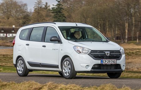 Dacia Lodgy set forfra