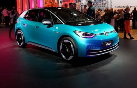 VW ID.3 kommer først ud til enkelte kunder i september.