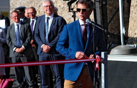 Kronprins Frederik indviede Silkeborgmotorvejen.