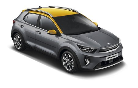 Kia Stonic i 2021-udgaven med en af de nye farvekombinationer.