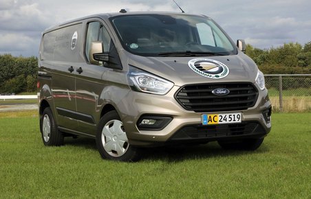 Ford Transit Custom som plugin-hybrid er kåret til 'Årets Varevogn 2020'.