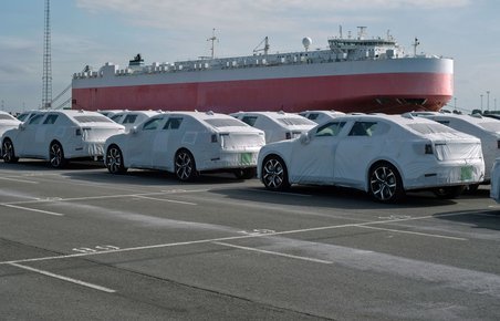 Polestar 2 kan leveres til danskere til oktober.
