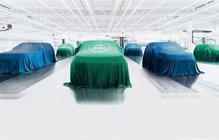 Land Rover lancerer seks helt elektriske biler i perioden 2024-2029.