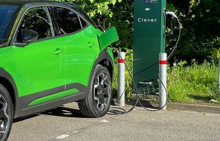 Hvis man kører 7.000-8.000 km årligt kan Clevers nye Mini-abonnement måske være en løsning. 