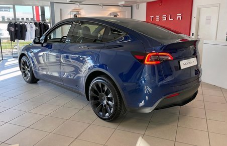 Tesla Model Y er nu i Danmark.
