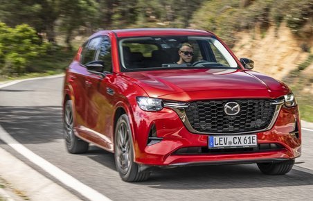 Mazda CX-60 set forfra