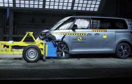 Crashtest af VW ID. Buzz