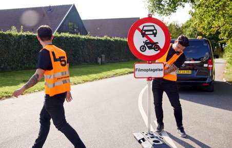 Afspærring af vej pga. filmoptagelse