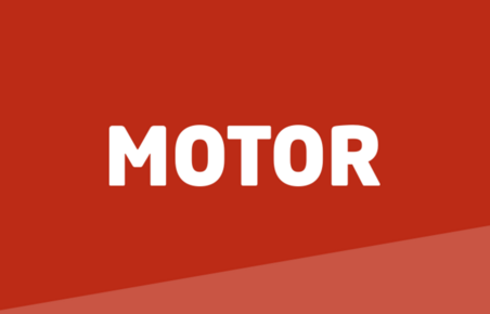 Magasinet Motors logo på rød baggrund