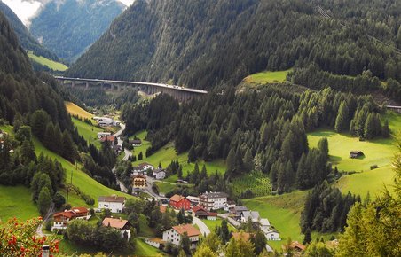 Bro over Brennerpasset mellem Østrig og Italien