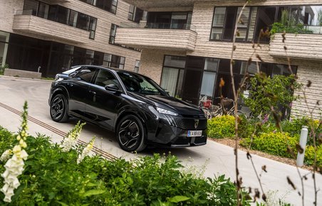 Bilkøber følte sig snydt, og måtte vente et år på at få otte års serviceaktiveret garanti på sin Peugeot