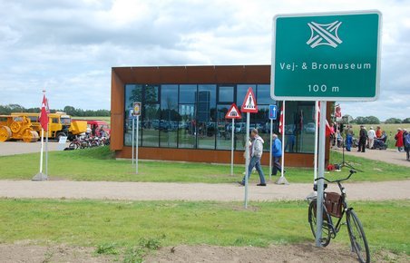 Danmarks Vej- & Bromuseum ved åbningen 21. juni 2011.