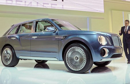 Bentley EXP 9 F-konceptbilen fra 2012 bliver til virkelighed i 2016. Hvor meget designet ændres, er uvist.
