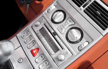 I 2019 kan det være slut med trafikmeldinger i bilradioen