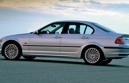 BMW 3-serie produceret 2001-2003 skal have udskiftet passagerairbaggen.