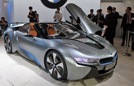 BMW i8 Spyder har verdenspremiere i Kina.