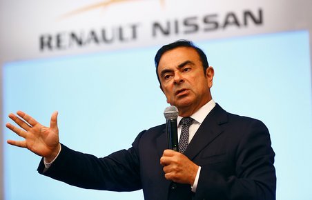 Carlos Ghosn har netop præsenteret det nye platform-projekt til flere milliarder kr. i Indien.