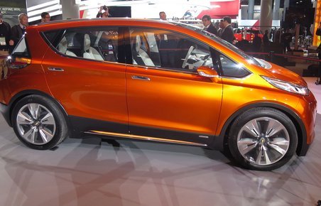 Chevrolet Bolt.