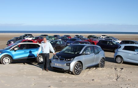 Kandidaterne til Car of the Year 2013 samlet i Nordjylland. Nu gælder det 2014-kåringen. 