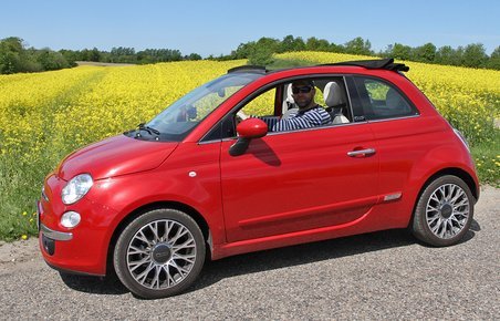 Fiat 500C fås for tiden for ca. 154.000 kr. Billedet viser en model med højere udstyr.