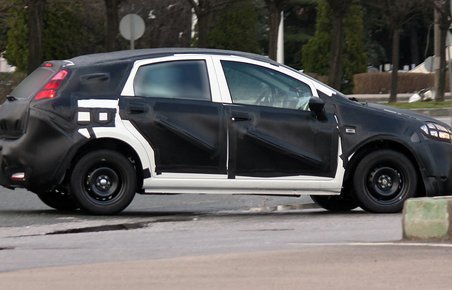 Fiat Bravo-afløseren får en profil, der minder om den nuværende models.