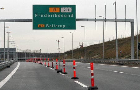 De sidste afspæringer og fartbegrænsninger forsvinder nu på Frederikssundsmotorvejen.