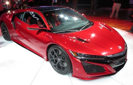 Honda NSX, der sælges i USA under Acura-mærket, kommer til Danmark sidst på året.