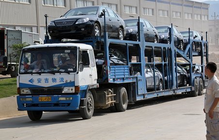 Bilproduktion hos BYD i Schenzen, Sydkina.