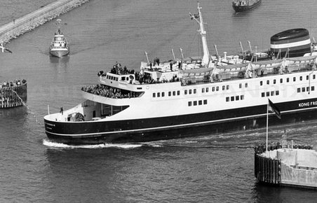 Færgen Kong Frederik IX indviede i 1963 Fugleflugtslinjen.