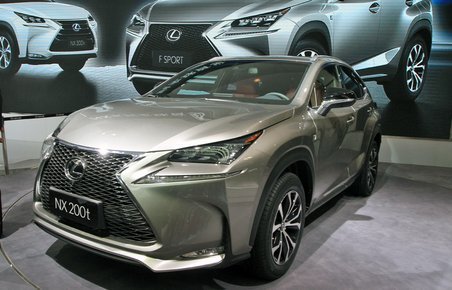 Lexus NX har verdenspremiere på biludstillingeni Beijing.