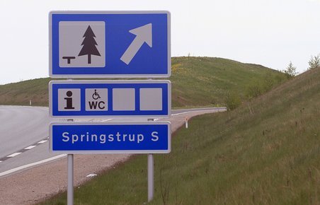 Rastepladsen Springstrup på Holbækmotorvejen