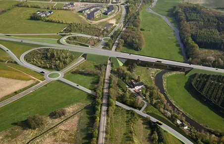 Sorøvej – nederst til højre – skal bl.a. føres under jernbanen