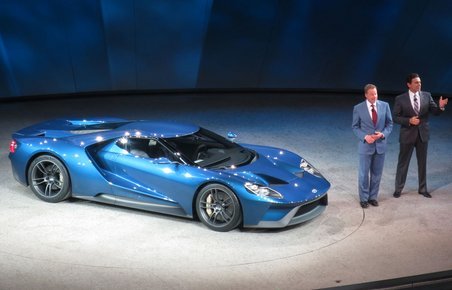 Den nye Ford GT er en af de helt store nyheder i Detroit set med amerikanske øjne.