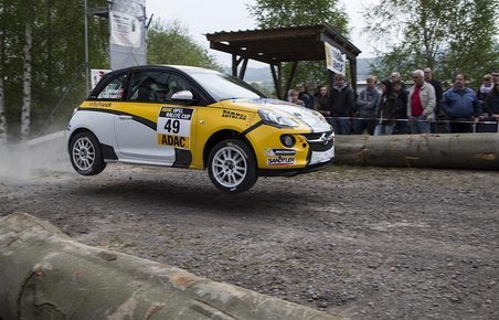 Jacob Madsen og Ole Frederiksen vandt anden afdeling af ADAC Opel Rallye Cup i Stemweder og ligger nu i spidsen for cup’en. 