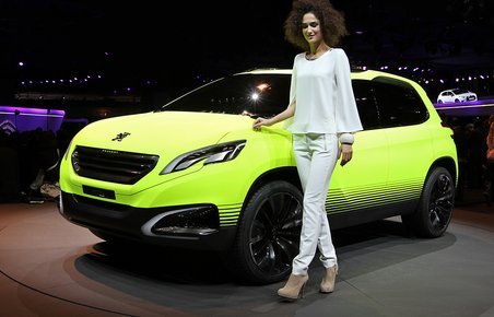 Peugeot 2008 Concept i tegnet udgave. Selve bilen vises på Paris-salonen.