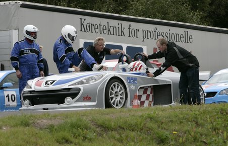 Bliv racerkører for en dag med FDM Motorsport