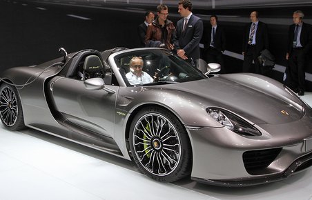 Porsche 918 Spyder Hybrid.