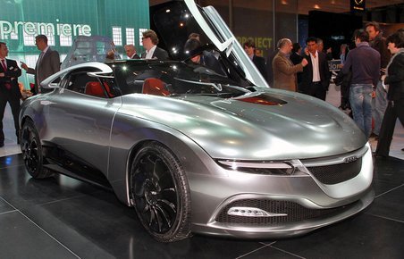 Saab PhoeniX er en konceptbil, der giver en ide om, hvordan næste generation af 9-3 kommer til at se ud.