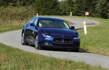 Maserati Ghibli er mindste model fra det italienske luksusmærke. 
