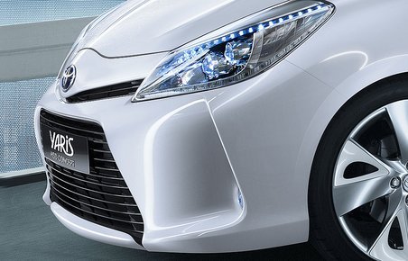 Toyota Yaris HSD får premiere på Genève-udstillingen til marts 2011.
