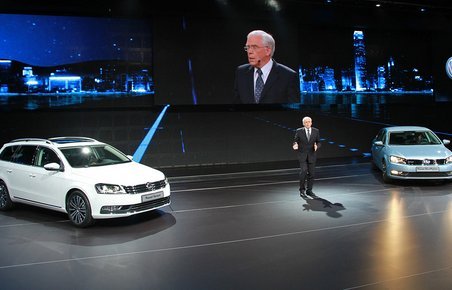 Vw Passat blev præsenteret både som sedan og stationcar ved et lukket arrangement op til Paris Motorshow.